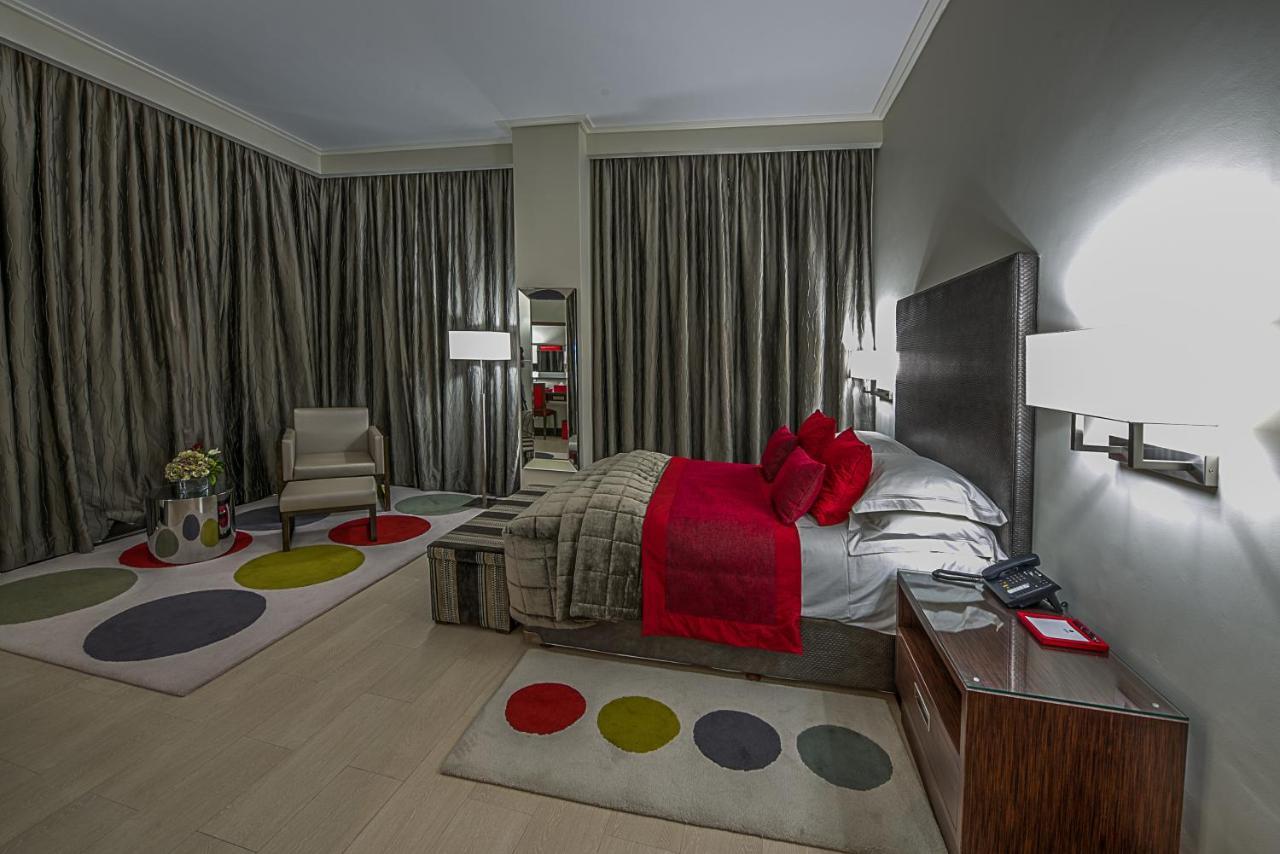 The George Hotel Lagos Eksteriør billede
